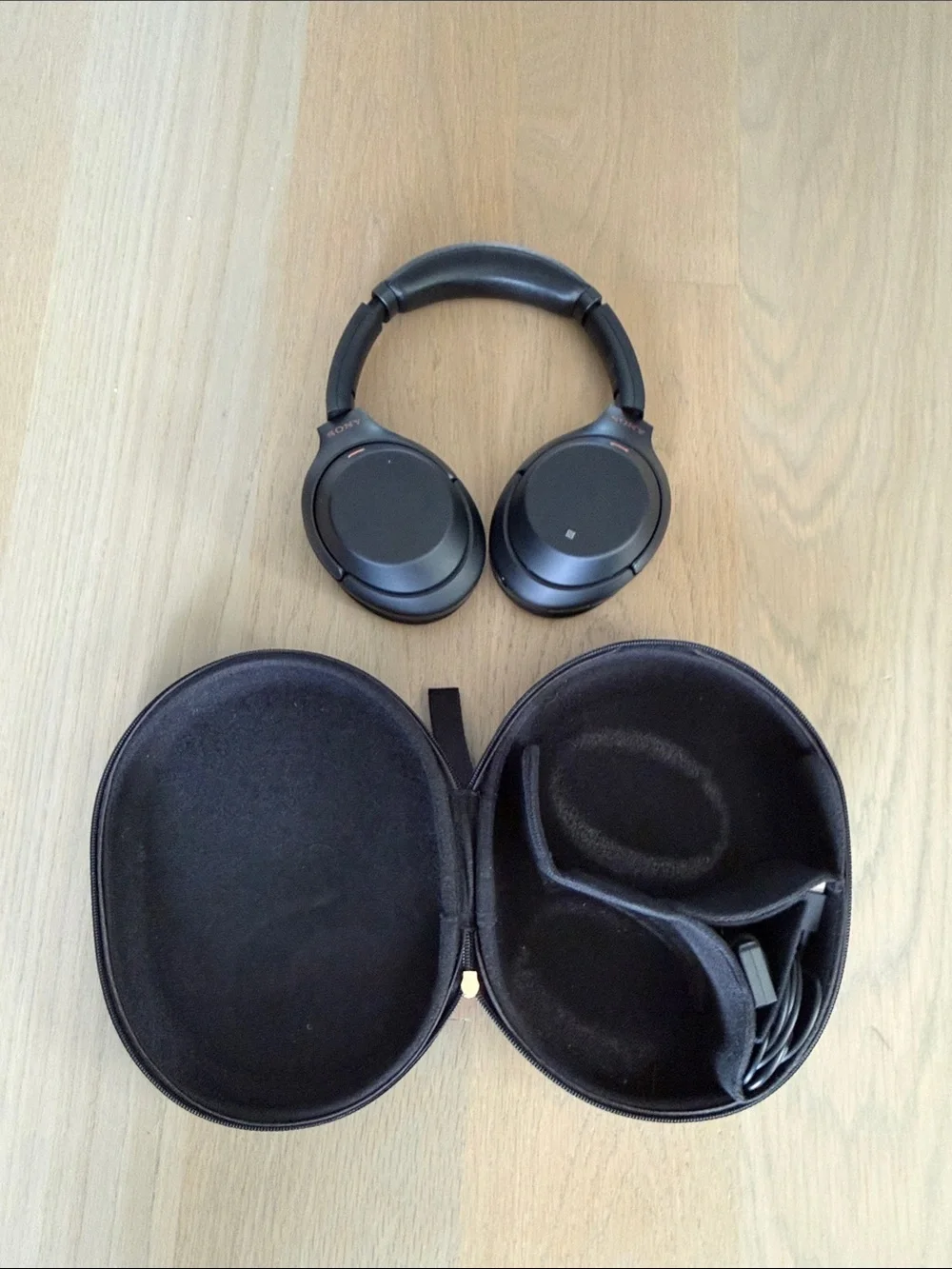 Sony WH-1000XM4 Headphones